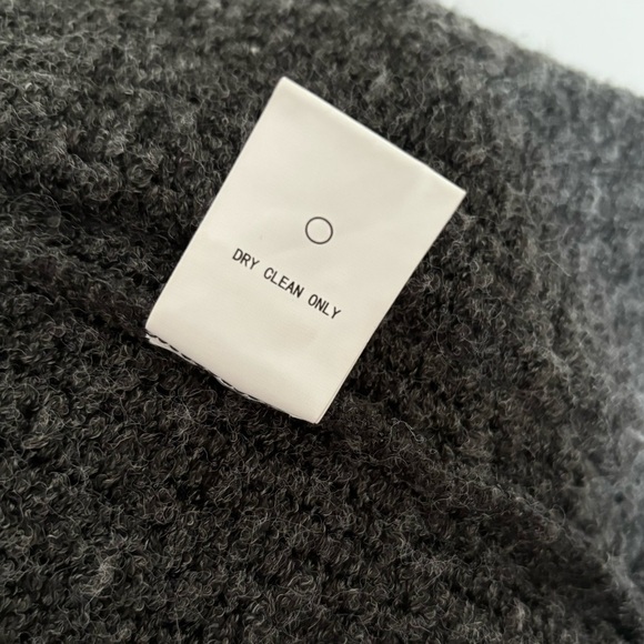 Code x Mode Charcoal gray V-Neck Boucle Knit Cardigan Sweater, size XS - Picture 15 of 16